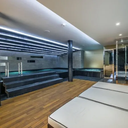 Chalet Chalet De Luxe Avec Spa Et Salle De Cinema A Courchevel 1850 - Fr-1-564-154 *